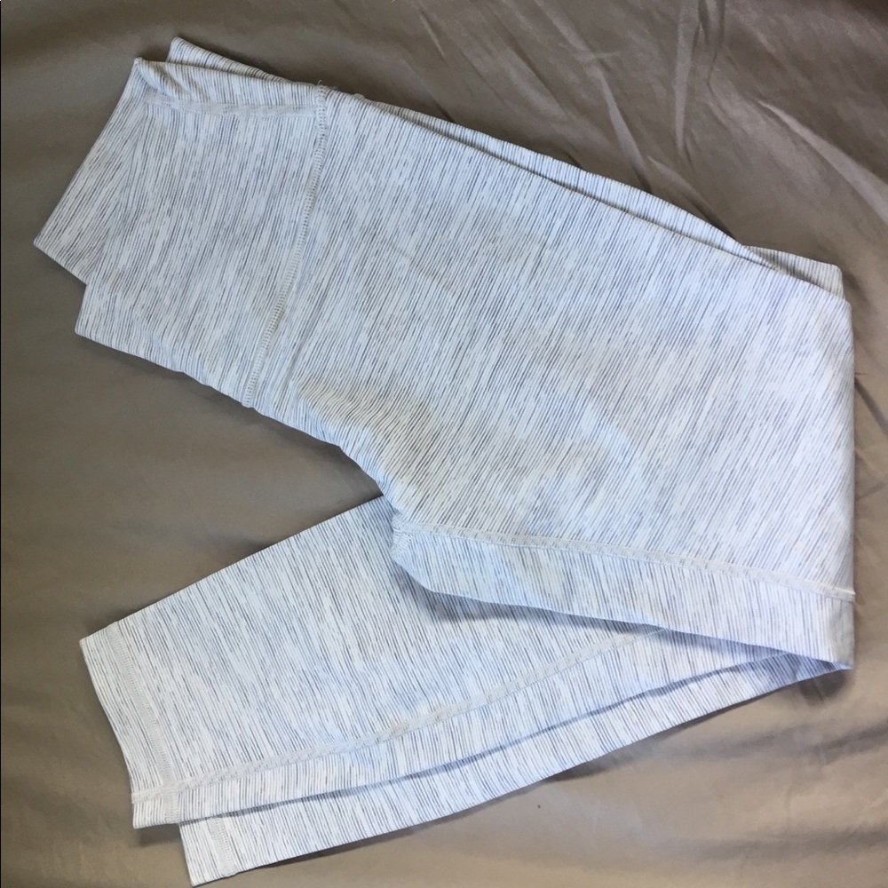 Lulu Lemon 7/8 crops